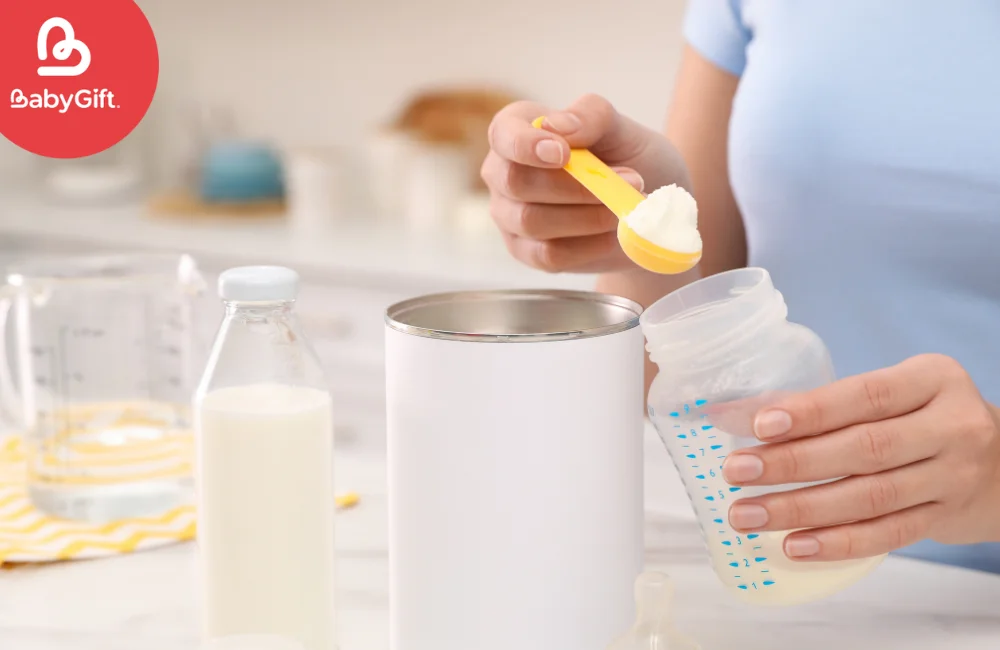 4 วิธีชงนมผงเด็กที่ถูกต้อง