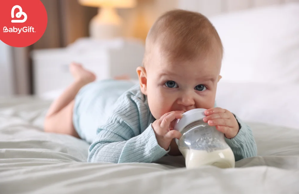 สาเหตุหลักที่ทำให้ลูกแหวะนม และอาการที่ต้องระวัง